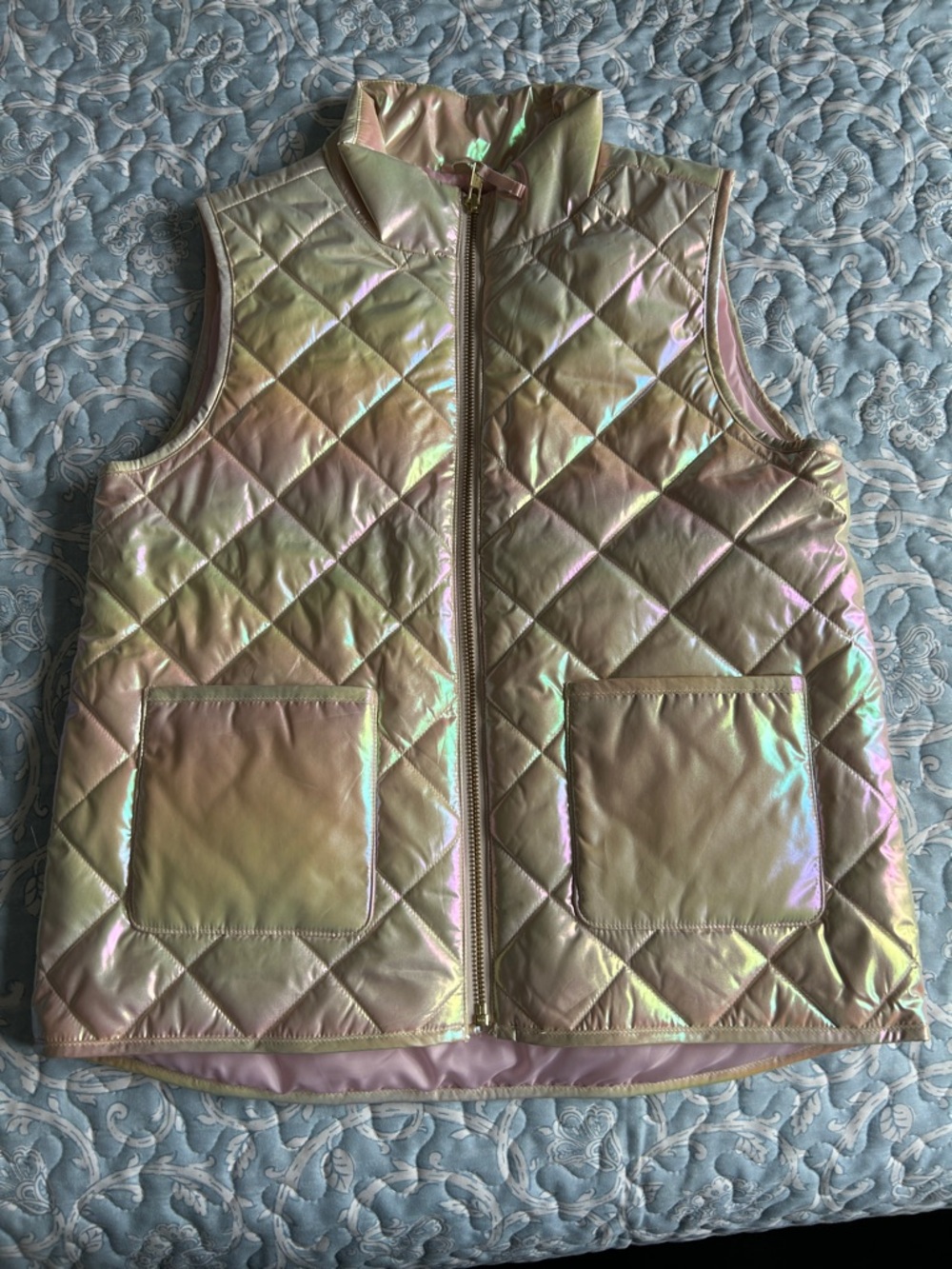NWOT Crewcuts Iridescent Lightweight Quilted Kids Vest - Pink